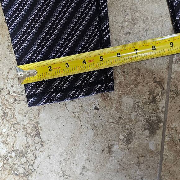 Inner Spirit Diagonal Knit Stitch Capri Leggings Hidden Key Pocket Size S - Picture 6 of 7